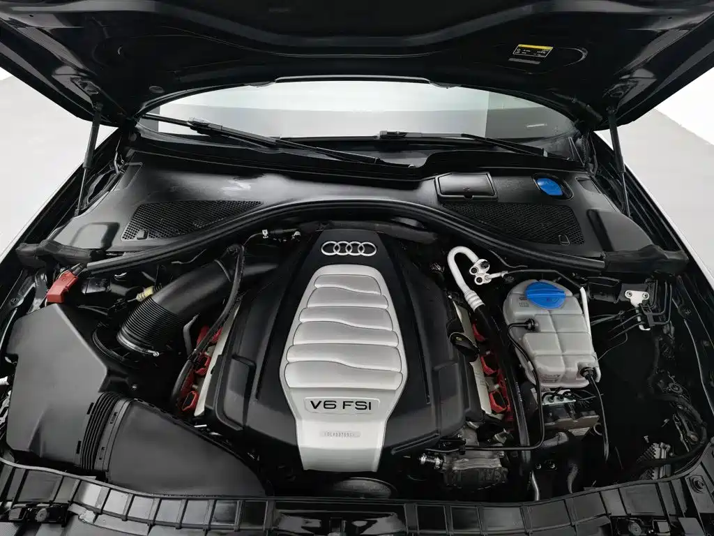 Audi A6L — миниатюра 6