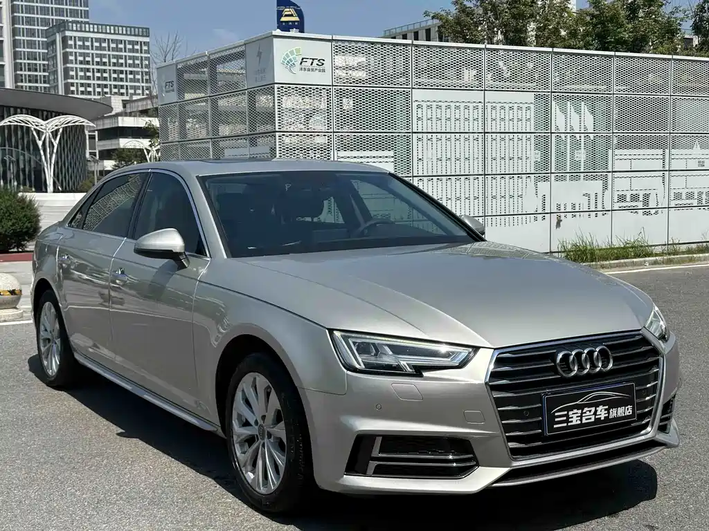 Audi A4L — миниатюра 2