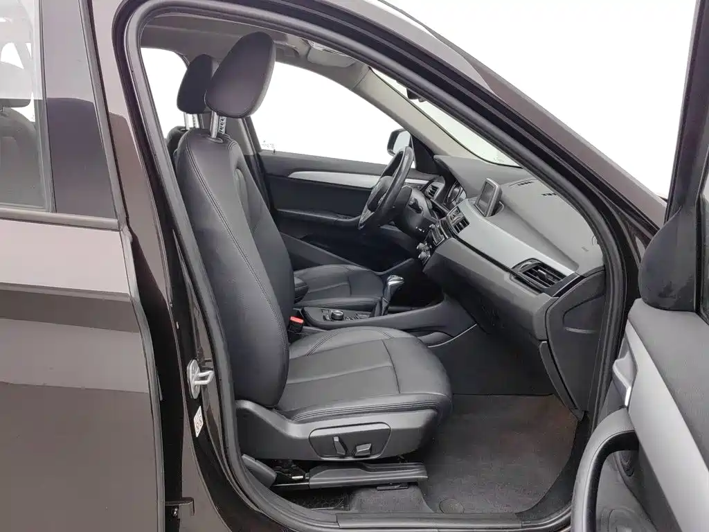 BMW X1 — миниатюра 23