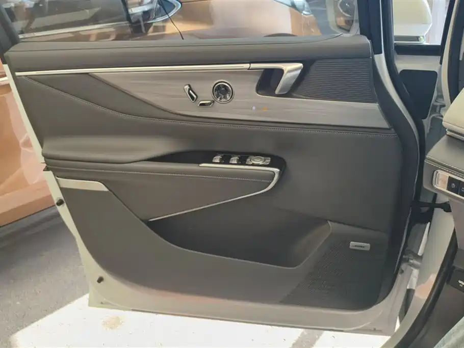 Buick GL8 2025 Premium