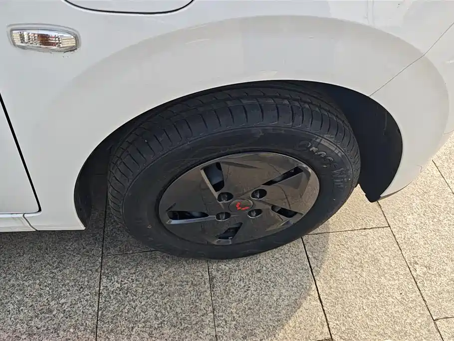 WULING WULING HONGGUANG NEW ENERGY