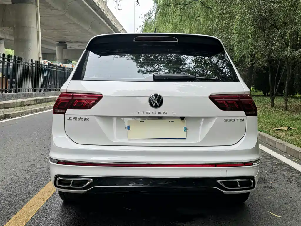 Volkswagen Tiguan L L 2022 330TSI AT R-Line