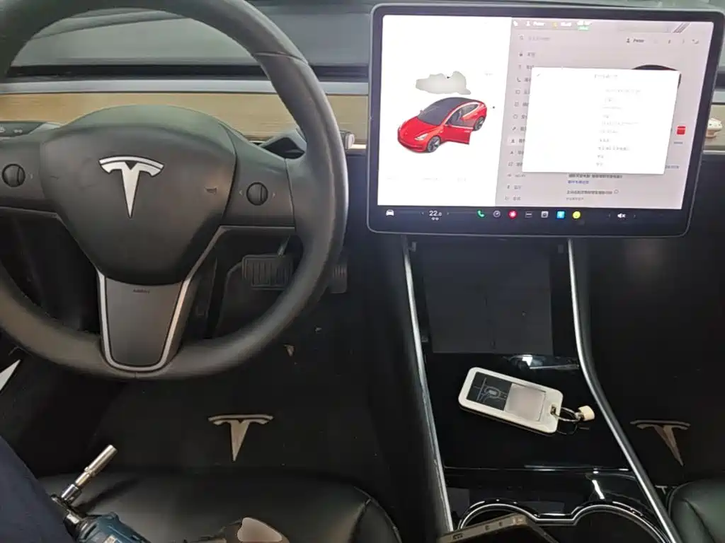 Tesla Model 3 — миниатюра 10