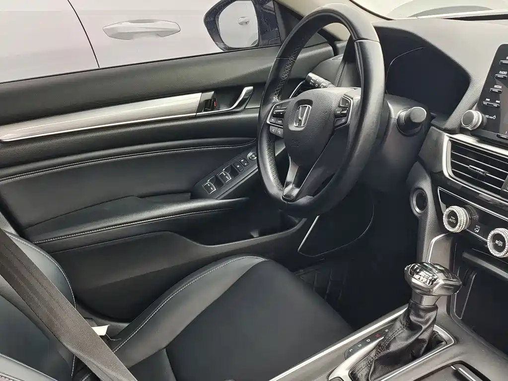 Honda Inspire — миниатюра 4