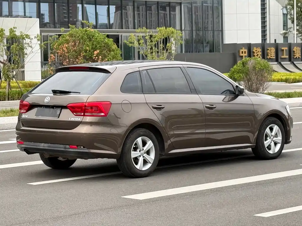 Volkswagen Gran Lavida — миниатюра 6