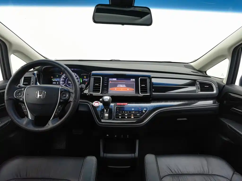 Honda Elysion — миниатюра 5