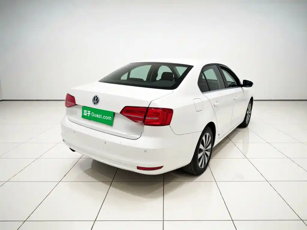 Volkswagen Sagitar — миниатюра 6