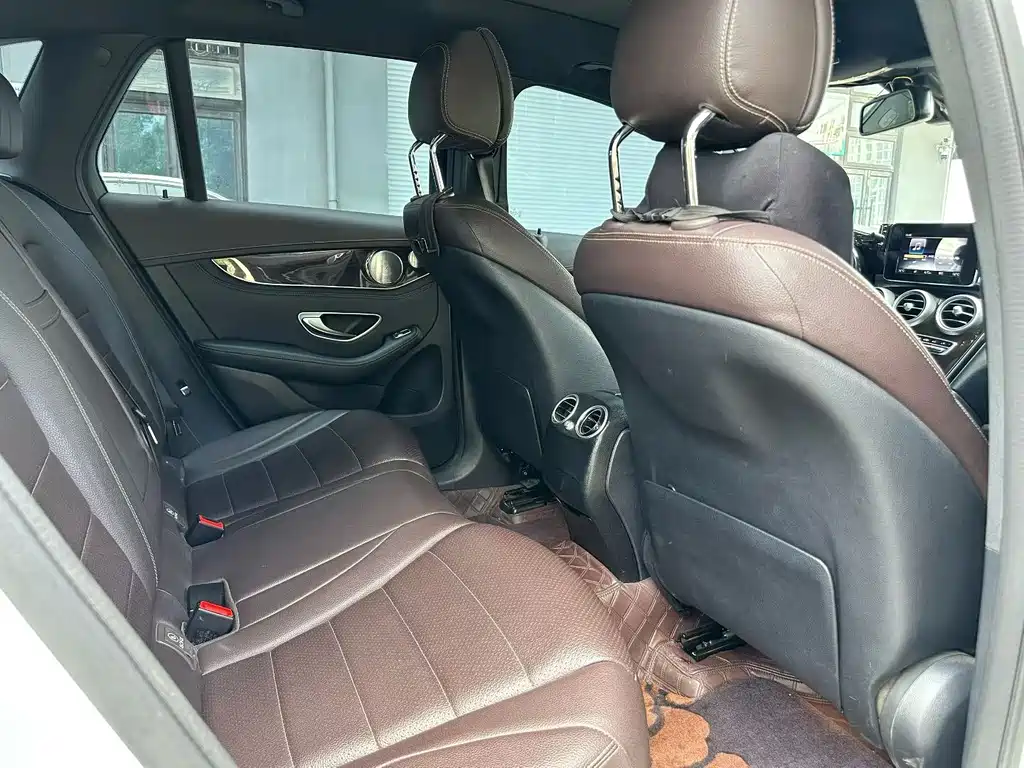 Mercedes-Benz GLC — миниатюра 9