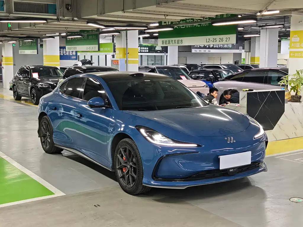 ZHIJI AUTOMOBILE ZHIJI L6