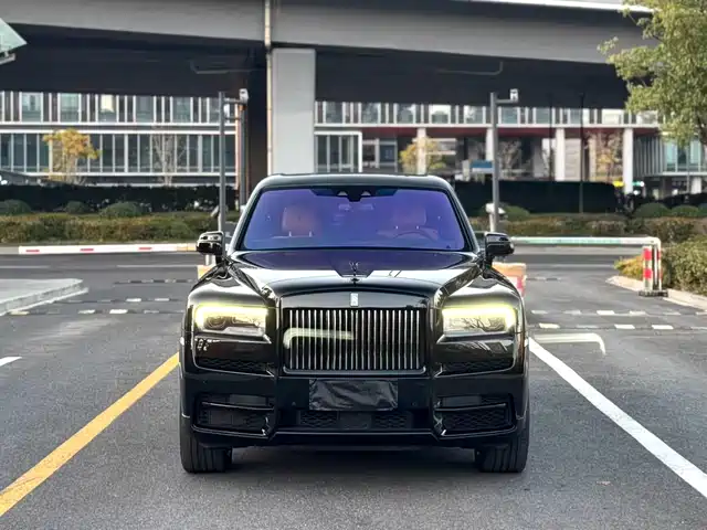 ROLLS-ROYCE CULLINAN 2022