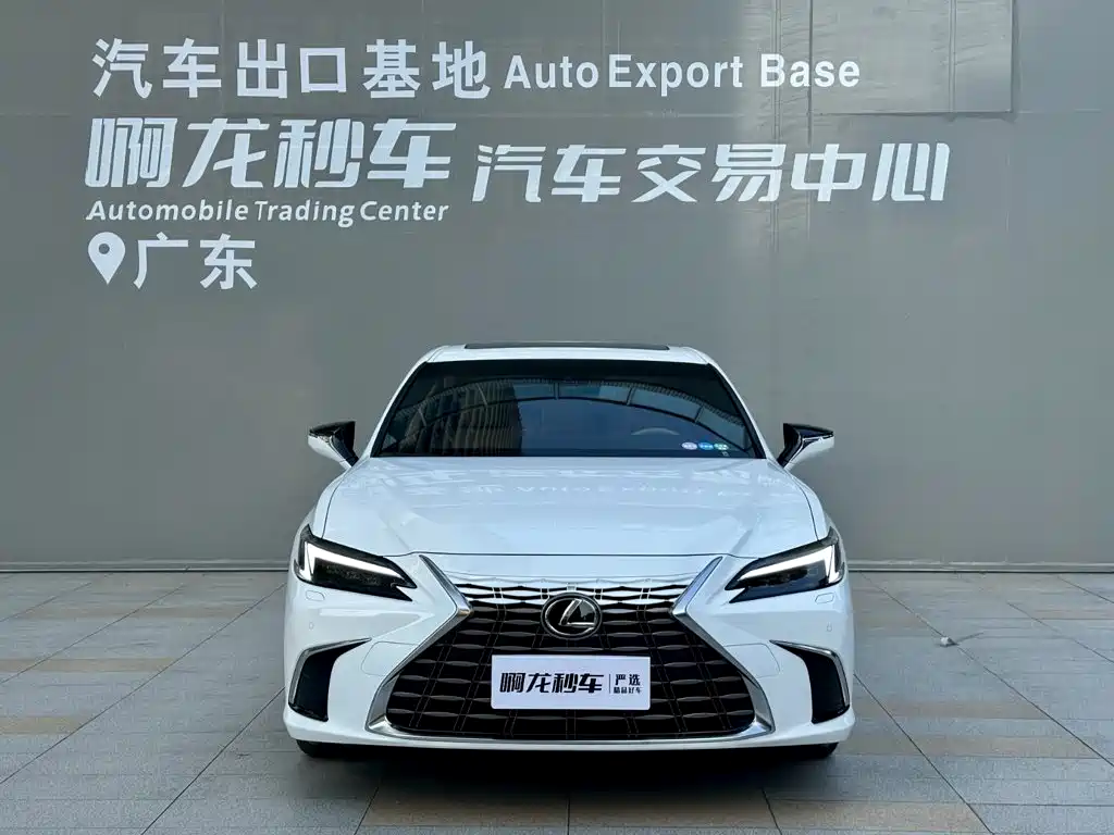 Lexus ES — фотографии объявления, Фото 3