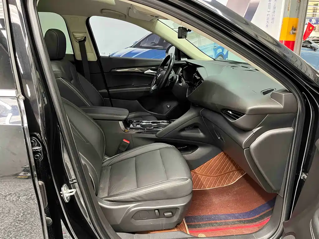 Buick Envision Plus — миниатюра 12
