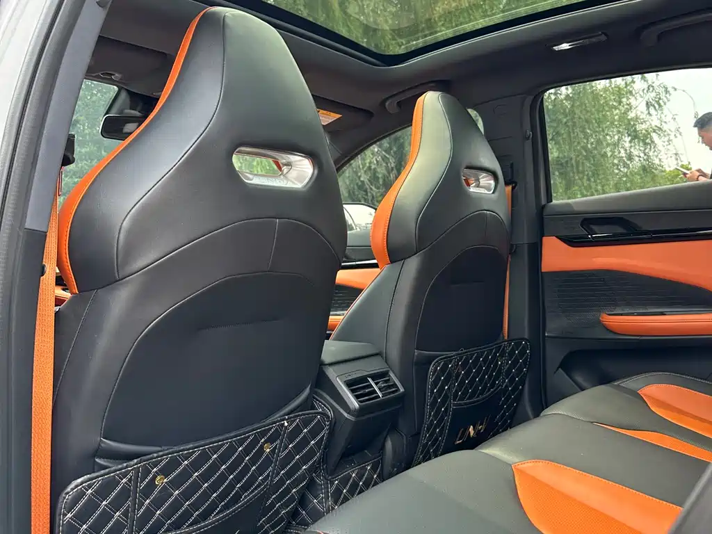 Changan UNI-V 2022 1.5T Luxury