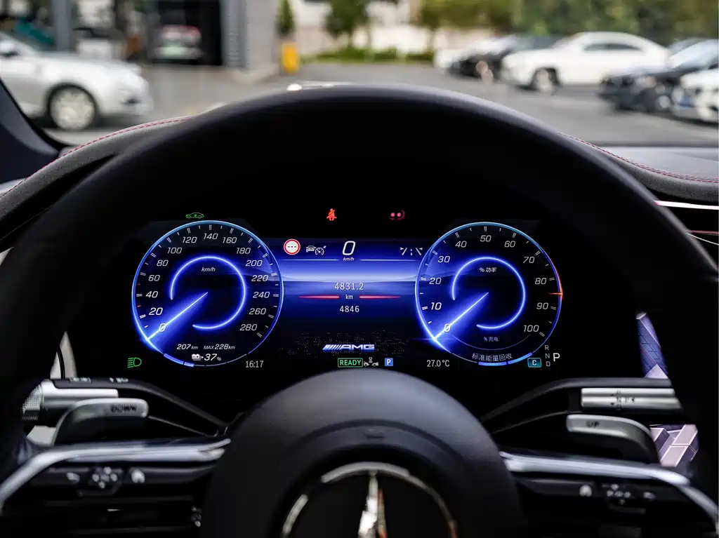 MERCEDES-BENZ EQS AMG