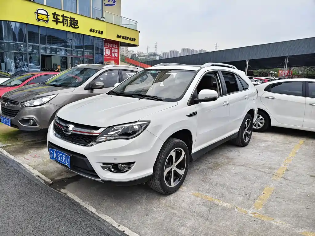 Byd S7 2017