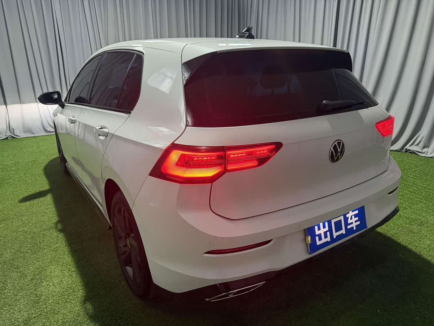 Volkswagen Golf 1.4 л 2022 г. Белый, пробег 29000 км
