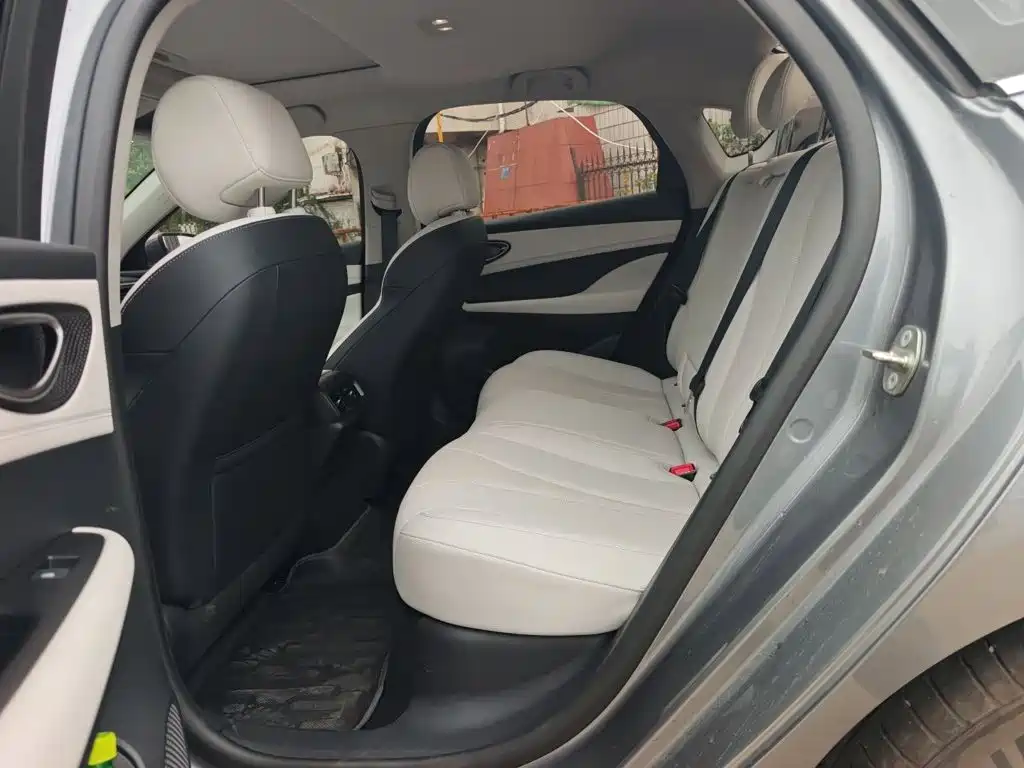 BYD Seal 05 DM-i — миниатюра 16