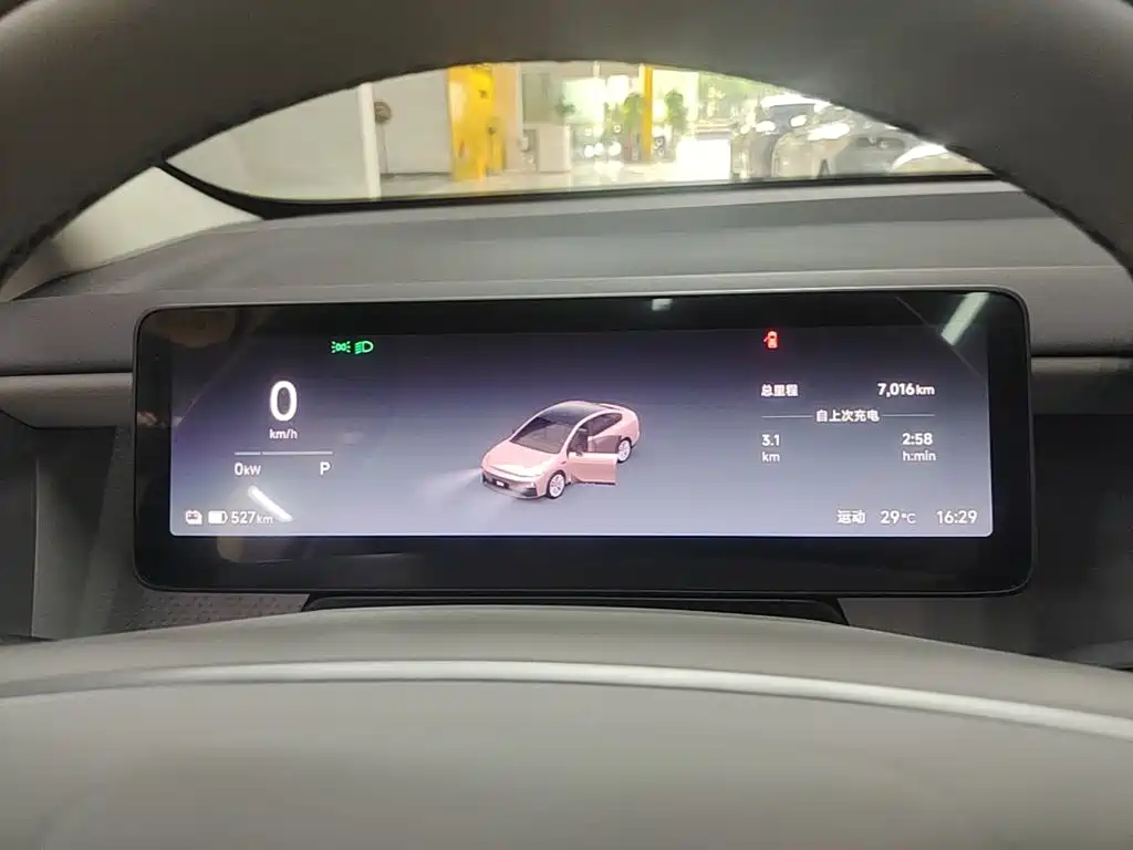 Leapmotor Leapmotor B01 — миниатюра 12