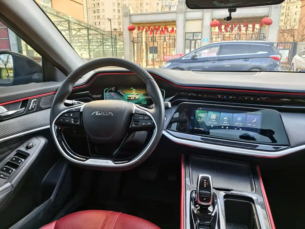 DONGFENG YI HYUN MAX