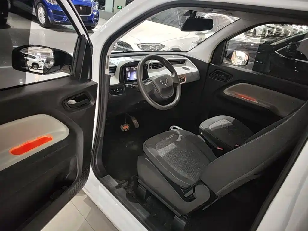 Wuling MINIEV — миниатюра 16