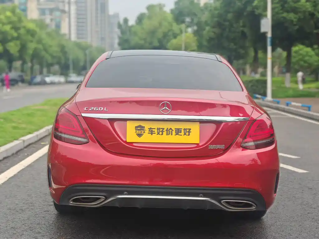 Mercedes-Benz C-Class — миниатюра 13