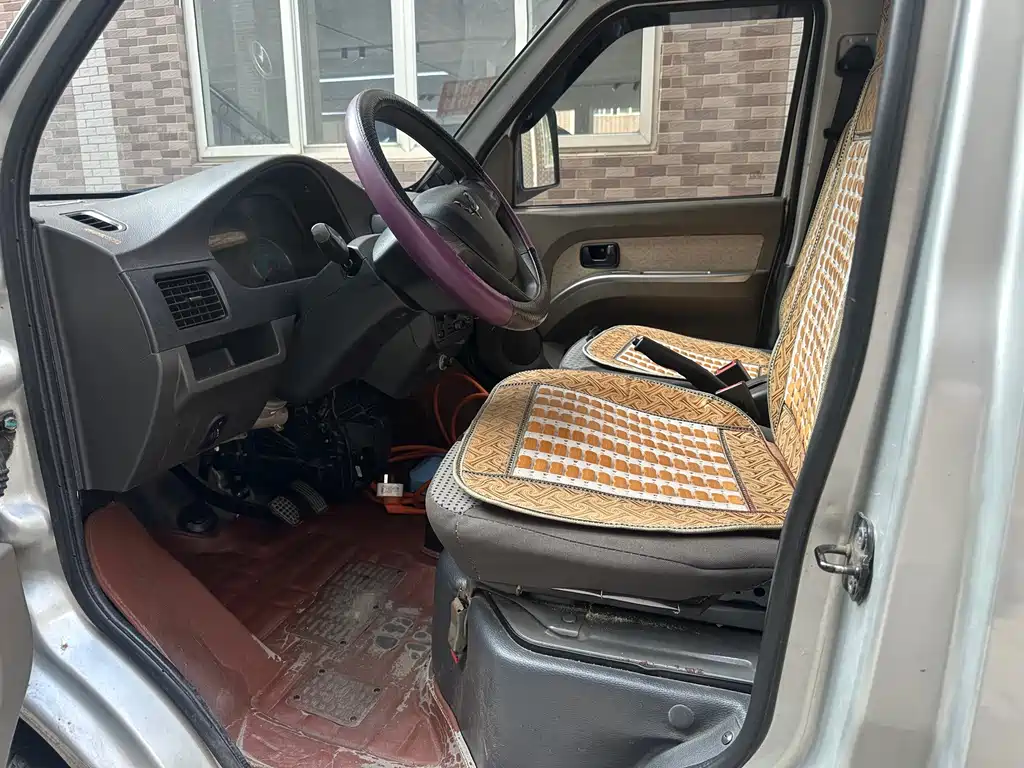 Wuling Wuling Electric Truck — миниатюра 7
