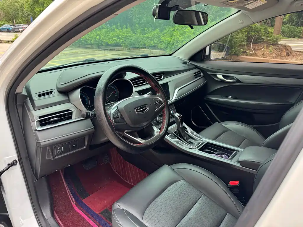 Geely Emgrand — миниатюра 16