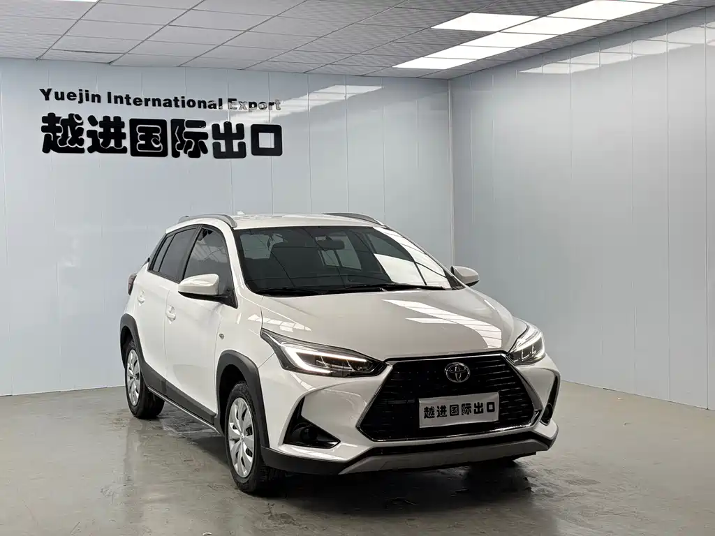 Toyota Yaris L — миниатюра 3
