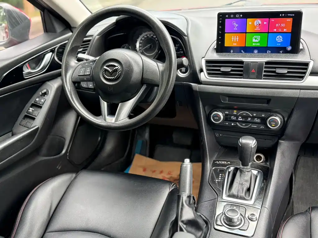 Mazda 3 Axela — миниатюра 4