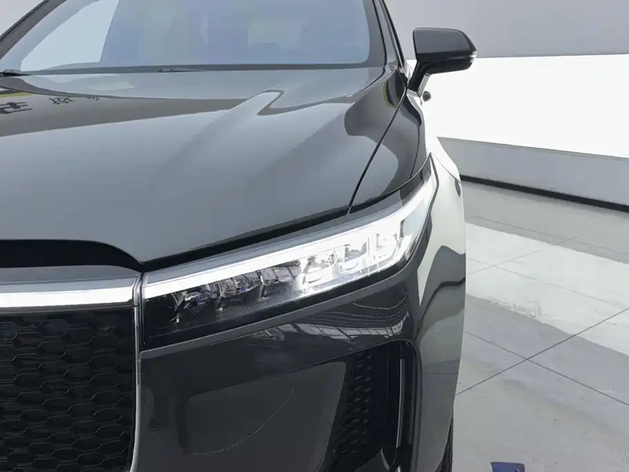 Li Auto Li ONE — миниатюра 5
