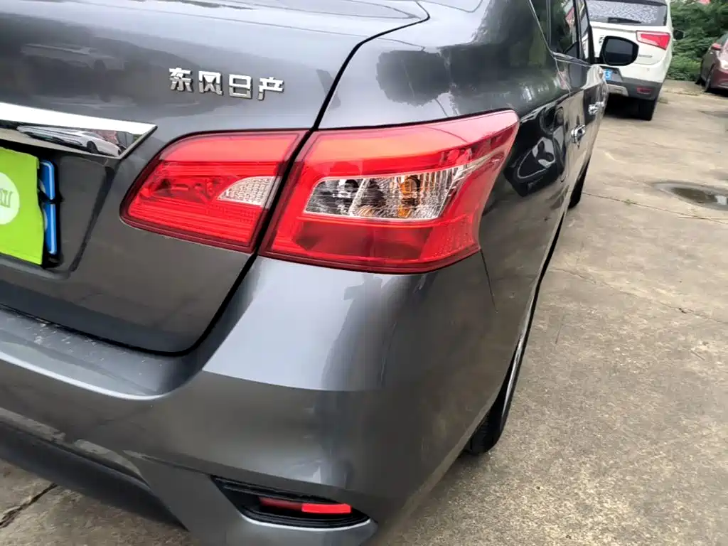 Nissan Sylphy — миниатюра 8