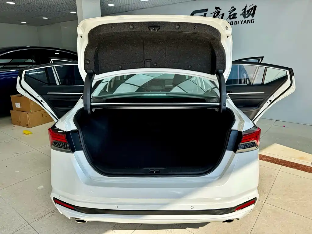 Nissan Teana — миниатюра 25