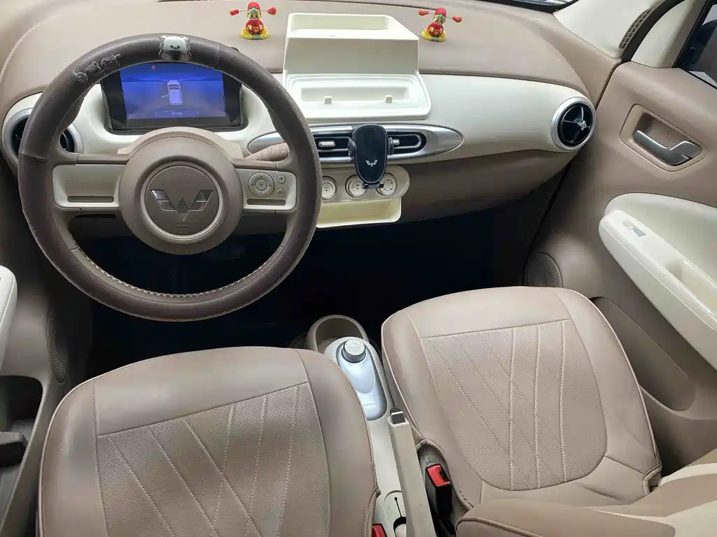Wuling MINIEV — миниатюра 9