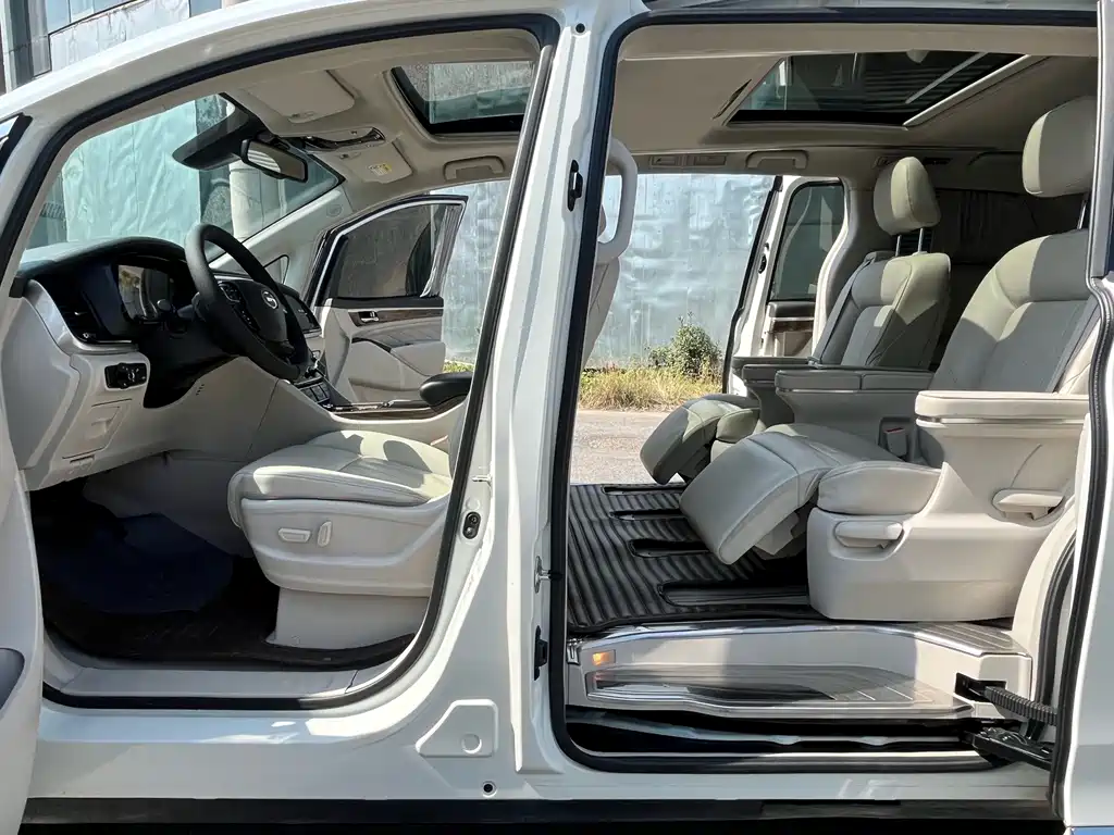 GAC Motor Trumpchi M8 — миниатюра 15