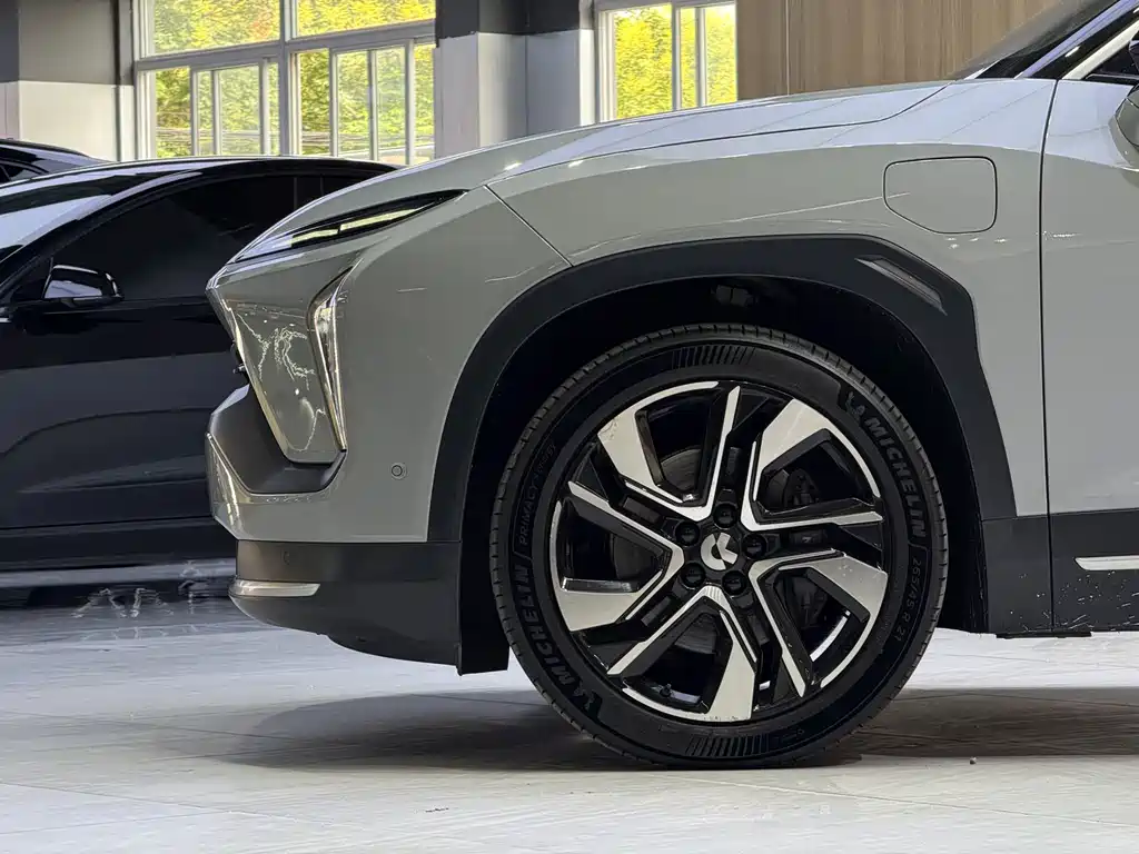 NIO ES6 — миниатюра 5