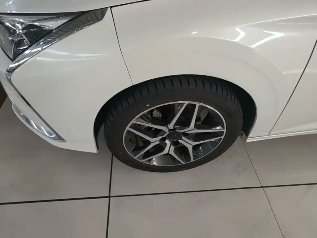 Aeolus Yixuan — миниатюра 23