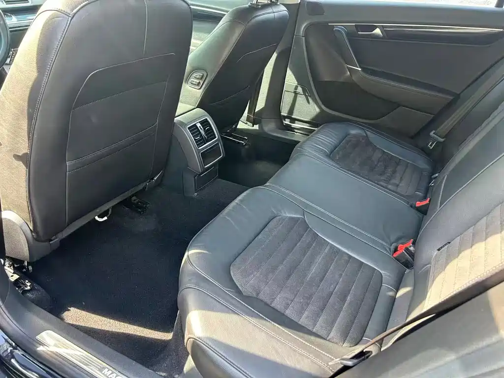 Volkswagen Magotan — миниатюра 7