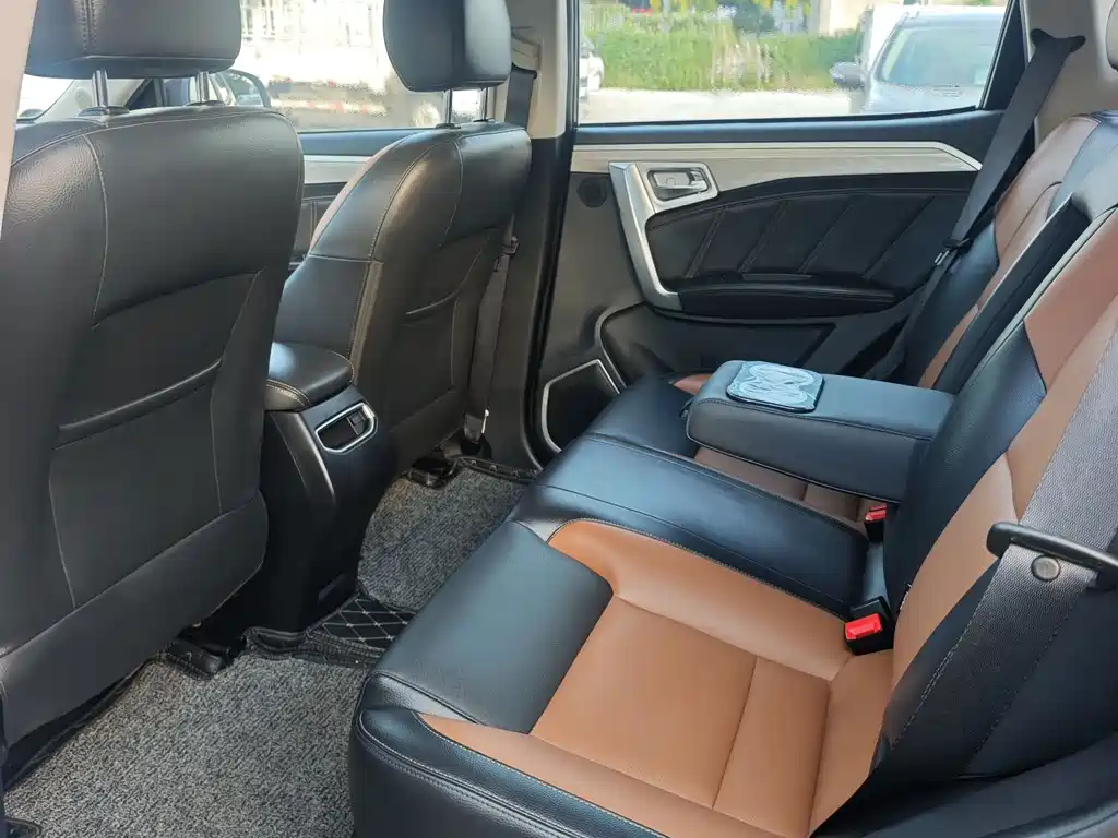 Geely Vision X6 — миниатюра 8