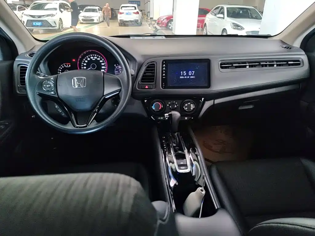 Honda Vezel — миниатюра 10