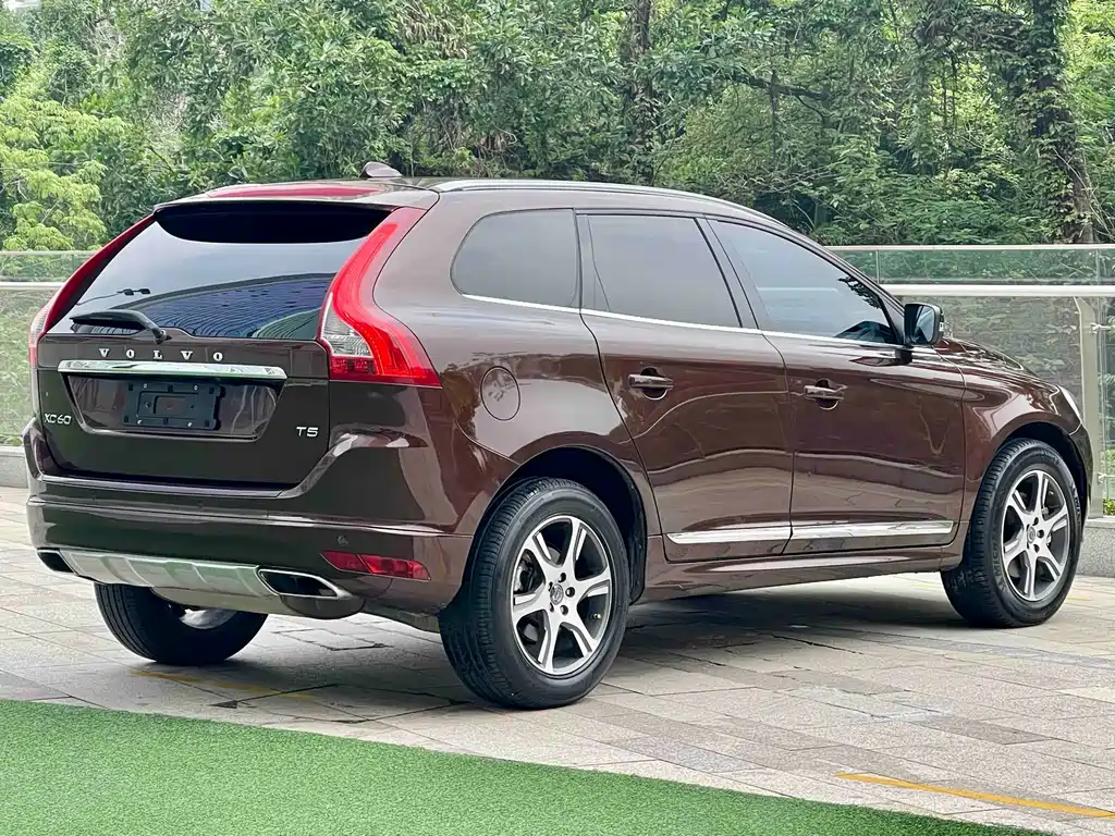 Volvo XC60 (Import) — миниатюра 4