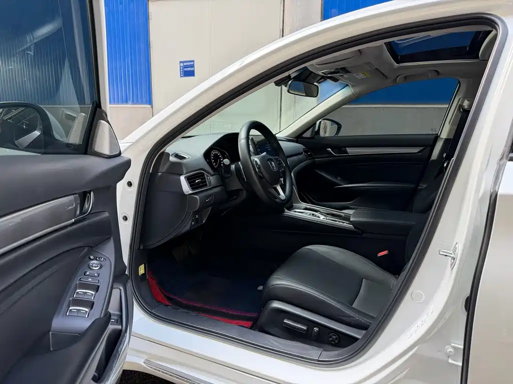 Honda Accord 2022 2.0L