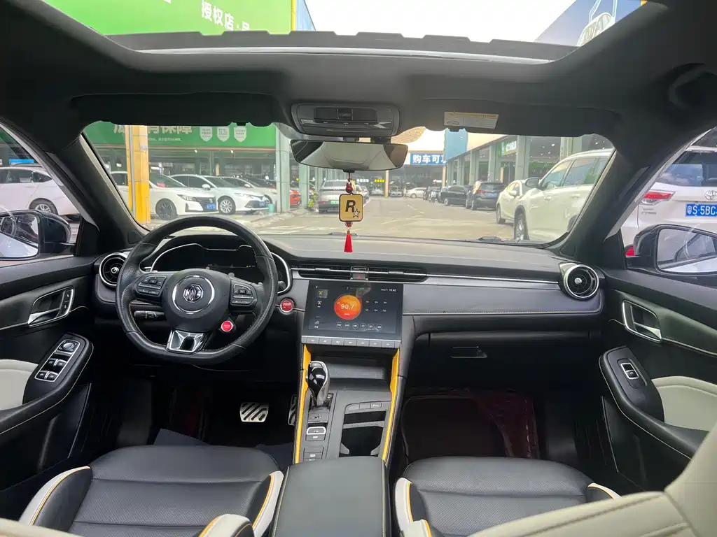 MG MG6 — миниатюра 5
