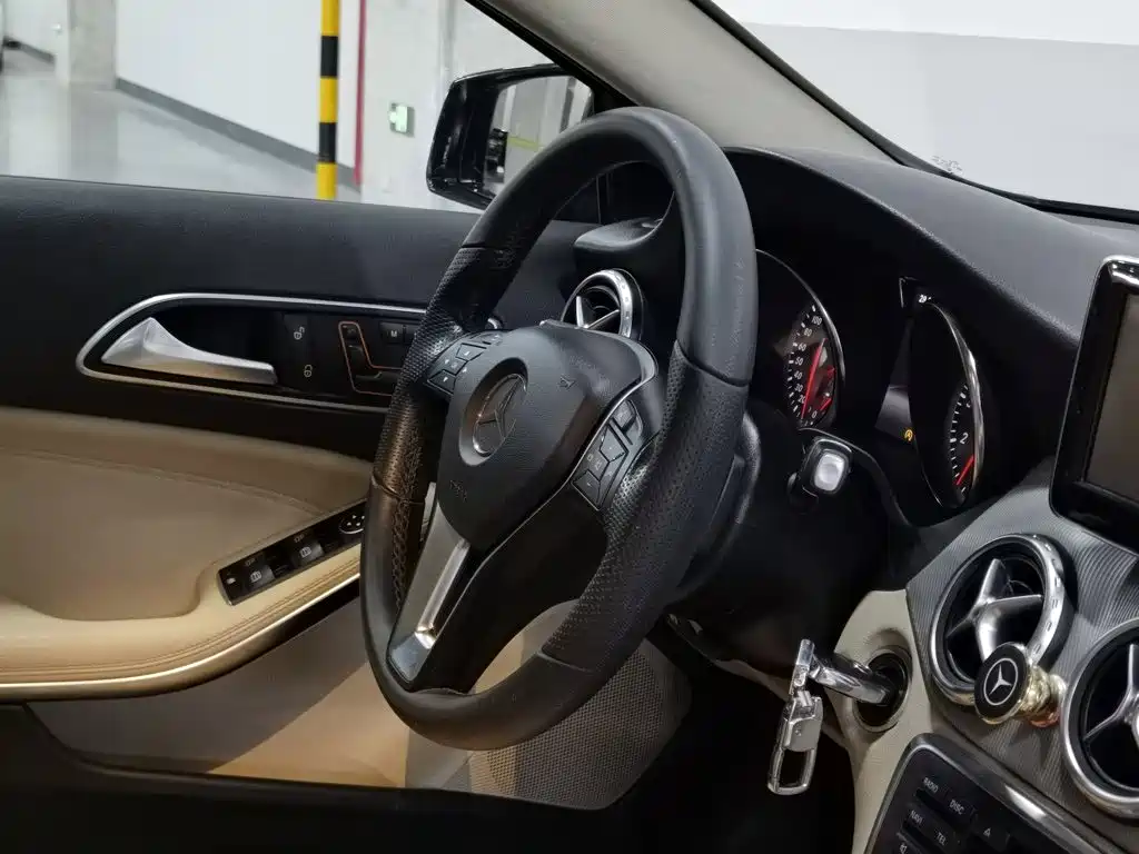 Mercedes-Benz GLA — миниатюра 22