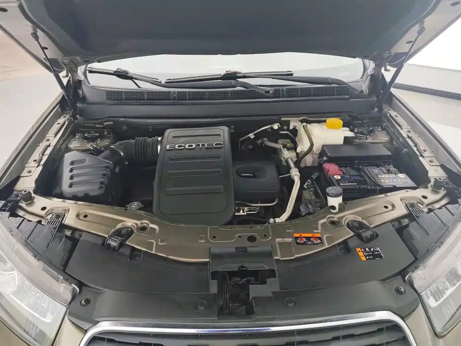 Chevrolet Captiva — миниатюра 10