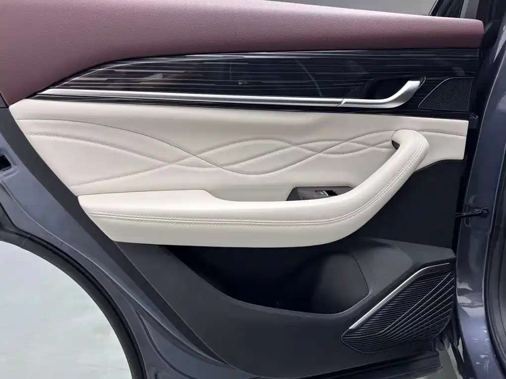 Geely Xingyue L — миниатюра 14