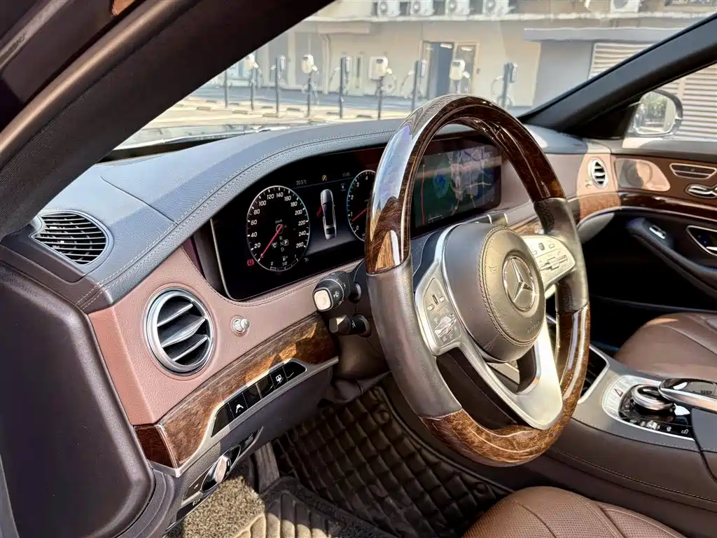 MERCEDES-BENZ S CLASS