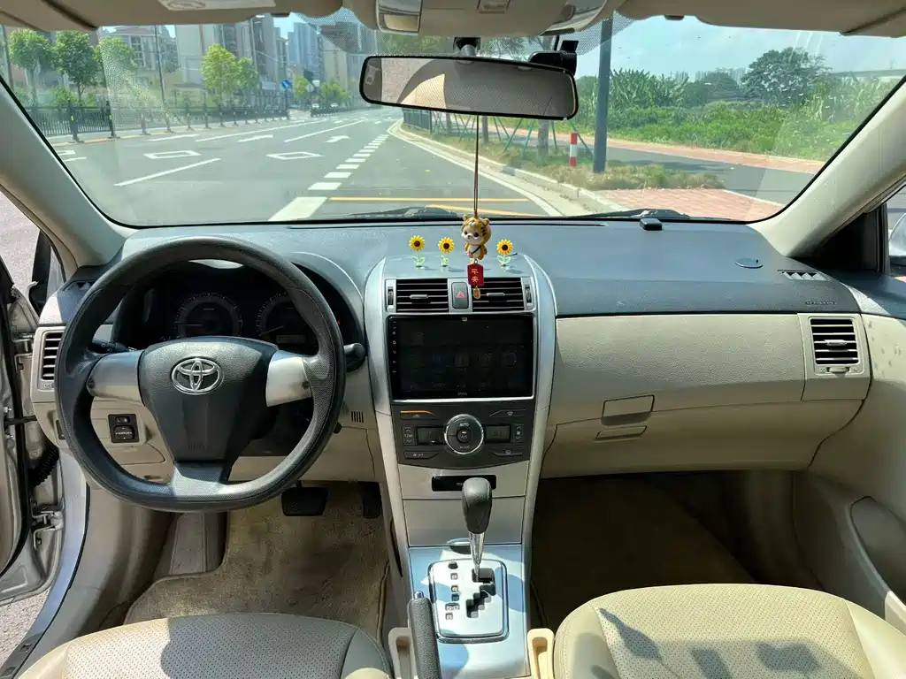 Toyota Corolla — миниатюра 7
