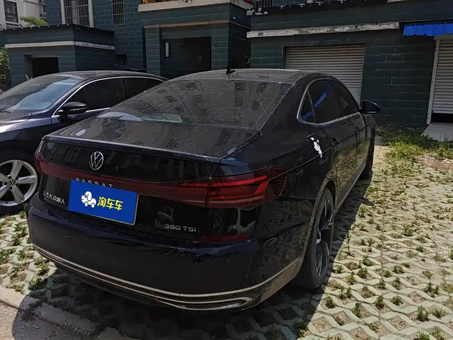 Volkswagen Passat 2024 380TSI Elite