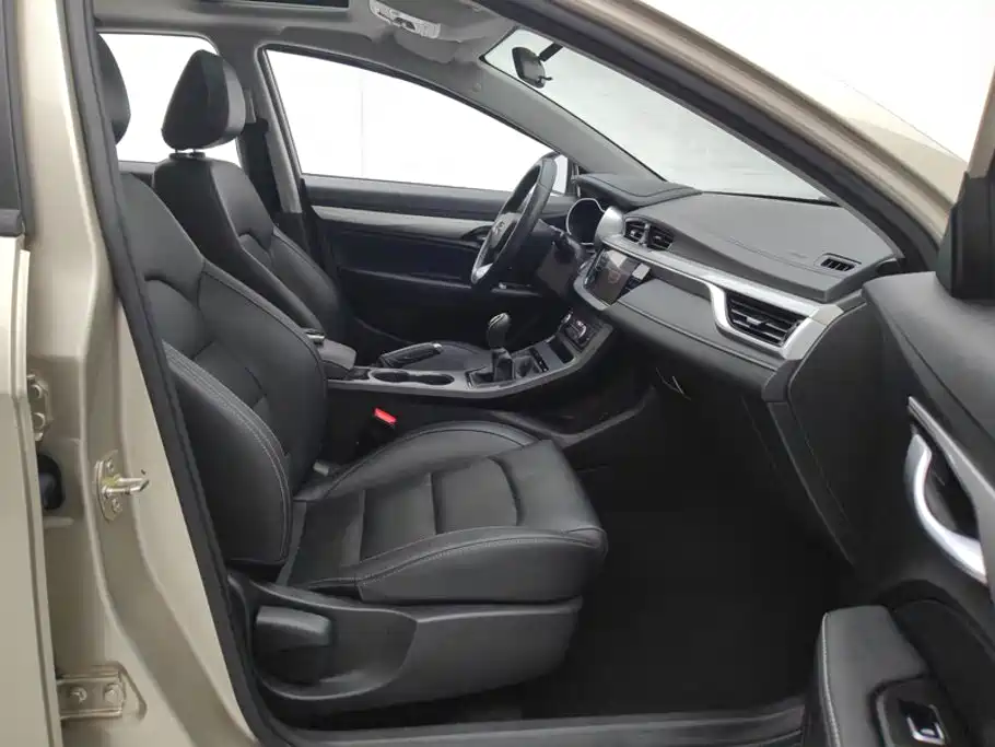 Geely Emgrand — миниатюра 8