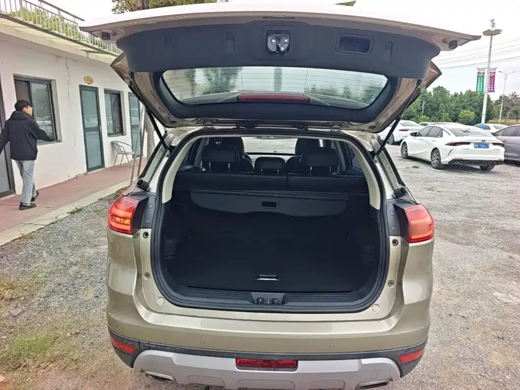 Geely Boyue — миниатюра 19